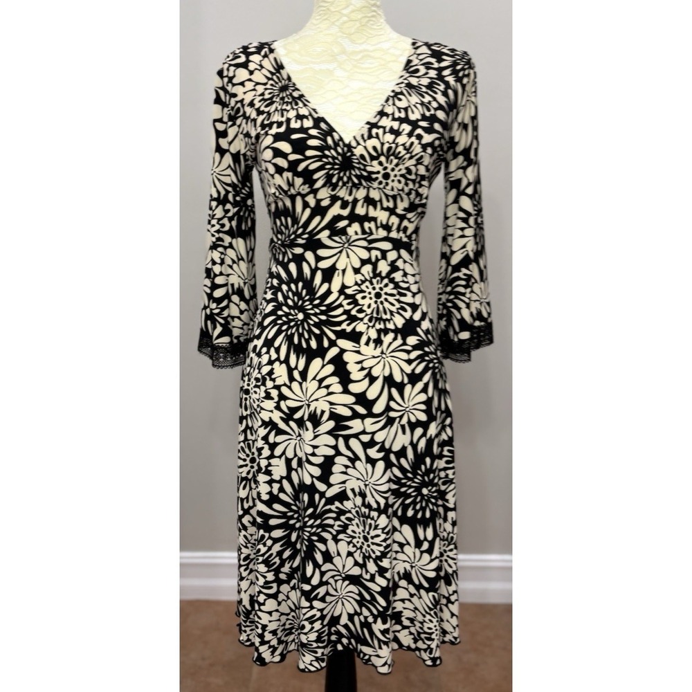 En Focus Studio Womens Size 6 Floral Empire Waist Dress 3/4 Sleeve Lace Trim